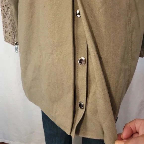 Dawn Levy Lia Lace Sleeve Hooded Utility Jacket - Picture 10 of 16